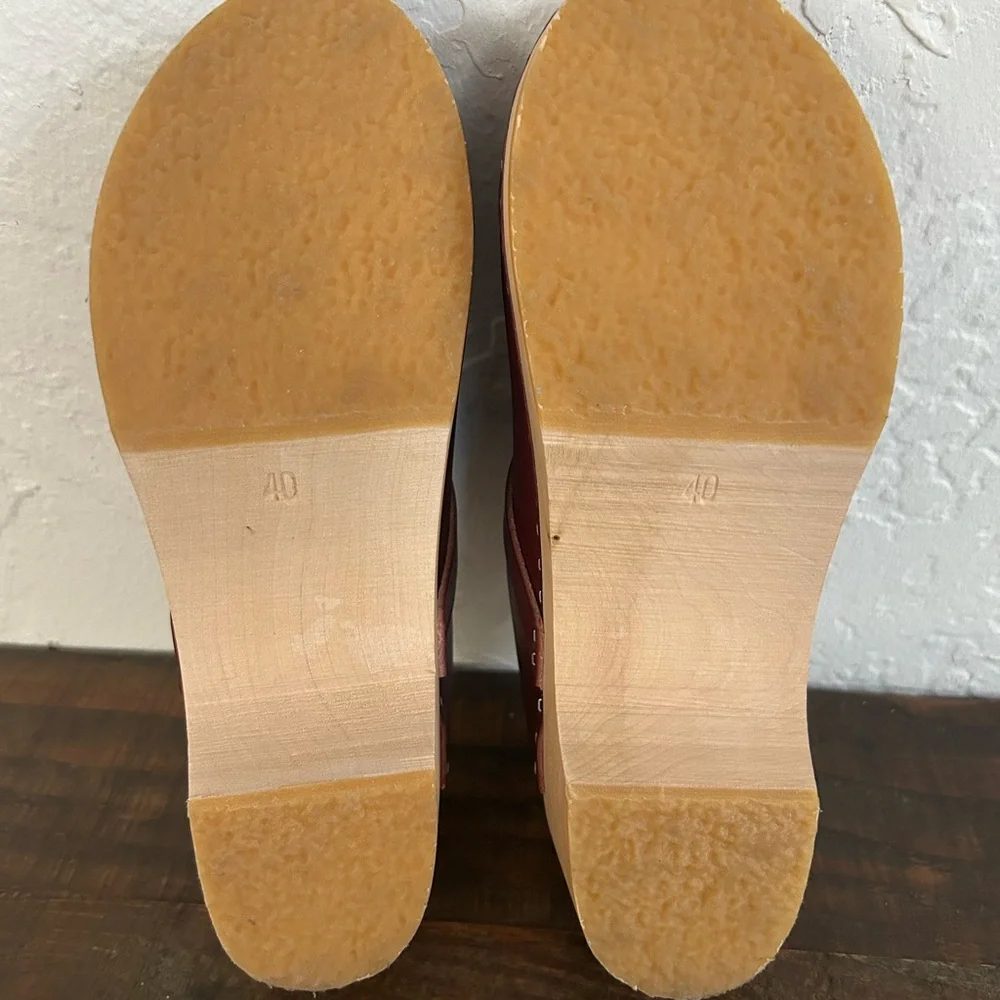 Bryr Burgundy Leather Clogs - Picture 5 of 7